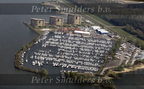 Almere, 28 April 2010
Jachthaven Marina Muiderzand
Foto Peter Smulders BV