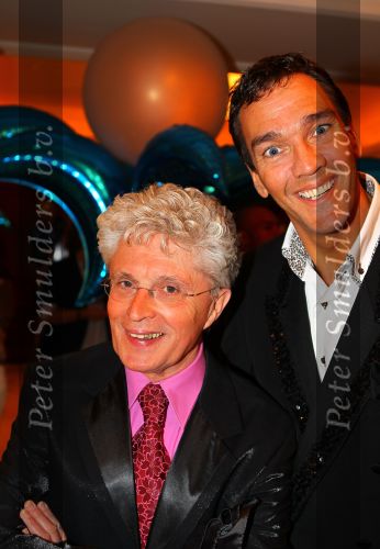 Noordwijk, 2 Mei 2010 Hotel van Oranje, Feest Gerard Joling t.g.v.
het 25 jaar artiesten jubileum
Jacques D Ancona met partner
Foto Peter Smulders BV