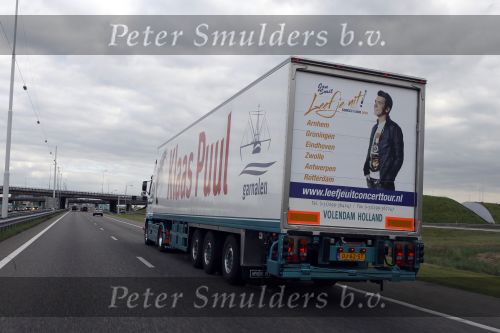 Utrecht 10 mei 2010
Reclame Jan Smit achter op vrachtwagen van Klaas Puul garnalen.
Peter Smulders bv