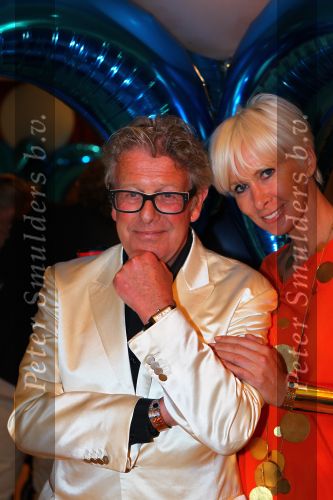 Noordwijk, 2 Mei 2010 Hotel van Oranje, Feest Gerard Joling t.g.v.
het 25 jaar artiesten jubileum
Jan des Bouvrie met zijn vrouw Monique des Bouvrie
Foto Peter Smulders BV