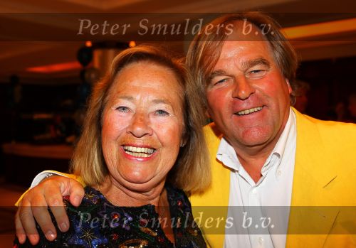 Noordwijk, 2 Mei 2010 Hotel van Oranje, Feest Gerard Joling t.g.v.
het 25 jaar artiesten jubileum
Jan v Doren met zijn vrouw Loes v Doren
Foto Peter Smulders BV