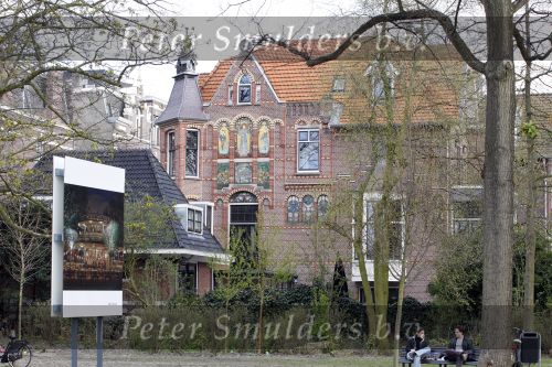 Amsterdam 22 april 2010
Lieke v Lexmond op weg naar het huis van haar nieuwe vriend Jeroen koot.
Peter Smulders bv