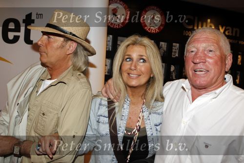 Amsterdam 22 mei 2010
Toppers in de arena met Rene Froger Gerard Joling Jeroen v d Boom en Gordon. Joop Kruis met julie en Dominique Forsyth
Peter Smulders bv