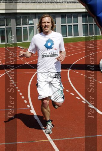 Amsterdam 18 april 2010
Prins Willem Alexander neemt deel aan Run for water vanuit het Olympisch stadion. Maarten Luzack
Peter Smulders bv