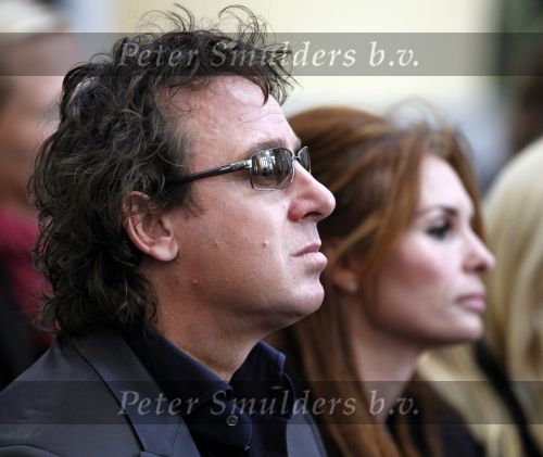 Schagen 19 april 2010
Begrafenis Henk Geels in kerk in schagen. Marco Borsato en Leontien Borsato
Peter Smulders bv