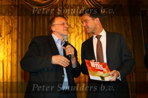 Amsterdam,24 April 2010
Amstel Hotel
Lancering van de gezamelijke Uitgevers, het blad BEST BITES
Mark Rutte met hoofdredacteur Rob v Vuure
Foto Peter Smulders BV