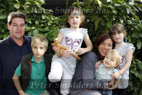 Amsterdam 14 april 2010
Martijn Krabbe samen met Amanda Krabbe en hun kinderen Bikkel Achilles Yasmijn en Michelle