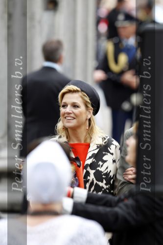 Wemeldinge/Middelburg  30 april 2010
Koningin Beatrix Prins Willem Alexander Prinses Maxima Prins Friso Prinses mabel Wisse Smit Prins Constantijn Prinses laurentien Pieter v Vollenhoven Prinses Margriet Prins Bernhard jr en Prinses Annette Prins Pieter Christiaan Prinses Anita Prins Floris en Prinses Aimee vieren koninginnedag.
Peter Smulders bv