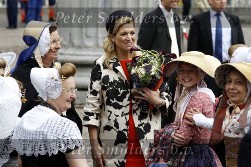 Wemeldinge/Middelburg  30 april 2010
Koningin Beatrix Prins Willem Alexander Prinses Maxima Prins Friso Prinses mabel Wisse Smit Prins Constantijn Prinses laurentien Pieter v Vollenhoven Prinses Margriet Prins Bernhard jr en Prinses Annette Prins Pieter Christiaan Prinses Anita Prins Floris en Prinses Aimee vieren koninginnedag.
Peter Smulders bv