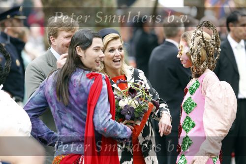 Wemeldinge/Middelburg  30 april 2010
Koningin Beatrix Prins Willem Alexander Prinses Maxima Prins Friso Prinses mabel Wisse Smit Prins Constantijn Prinses laurentien Pieter v Vollenhoven Prinses Margriet Prins Bernhard jr en Prinses Annette Prins Pieter Christiaan Prinses Anita Prins Floris en Prinses Aimee vieren koninginnedag.
Peter Smulders bv