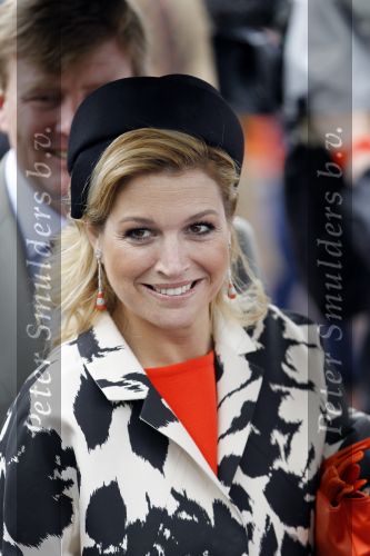 Wemeldinge/Middelburg  30 april 2010
Koningin Beatrix Prins Willem Alexander Prinses Maxima Prins Friso Prinses mabel Wisse Smit Prins Constantijn Prinses laurentien Pieter v Vollenhoven Prinses Margriet Prins Bernhard jr en Prinses Annette Prins Pieter Christiaan Prinses Anita Prins Floris en Prinses Aimee vieren koninginnedag.
Peter Smulders bv