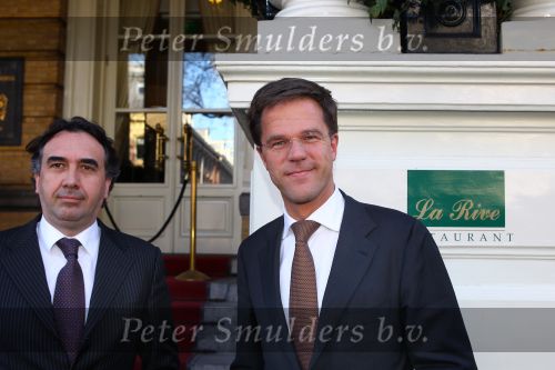 Amsterdam,24 April 2010
Amstel Hotel
Lancering van de gezamelijke Uitgevers, het blad BEST BITES
Persvoorlichter Nick Kouwenhoven van Mark Rutte
Foto Peter Smulders BV