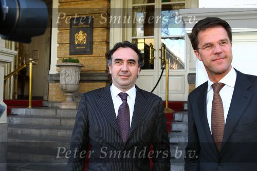 Amsterdam,24 April 2010
Amstel Hotel
Lancering van de gezamelijke Uitgevers, het blad BEST BITES
Persvoorlichter Nick Kouwenhoven van Mark Rutte
Foto Peter Smulders BV