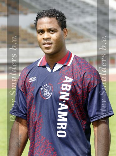 Amsterdam 29 april 2010
Patrick Kluivert gaat tijdens de WK voetbal voor eurosport werken.
De presentatie was in het Olympisch stadion.
Peter Smulders bv