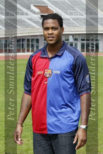 Amsterdam 29 april 2010
Patrick Kluivert gaat tijdens de WK voetbal voor eurosport werken.
De presentatie was in het Olympisch stadion.
Peter Smulders bv