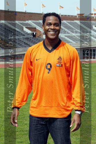 Amsterdam 29 april 2010
Patrick Kluivert gaat tijdens de WK voetbal voor eurosport werken.
De presentatie was in het Olympisch stadion.
Peter Smulders bv
