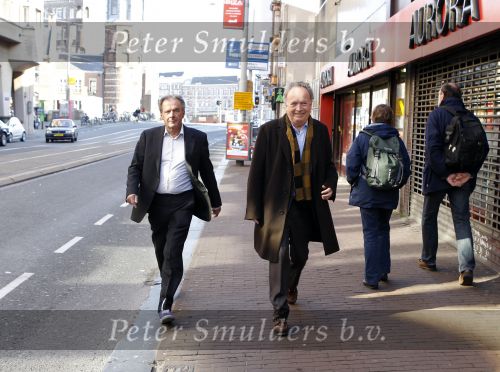 Amsterdam 18 april 2010
Paul Haenen met partner op straat.
Peter Smulders bv