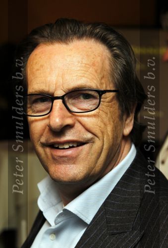 Hilversum 20 april 2010
Presentatie dvd Marco Bakker in Hotel Lapershoek.
Zijn vrouw Willeke v Ammelrooy is natuurlijk aanwezig. Pim de Vos
Peter Smulders bv
