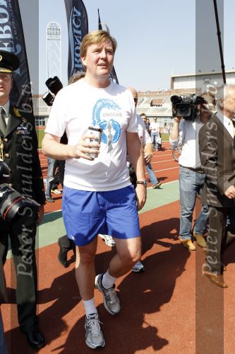 Amsterdam 18 april 2010
Prins Willem Alexander neemt deel aan Run for water vanuit het Olympisch stadion.
Peter Smulders bv