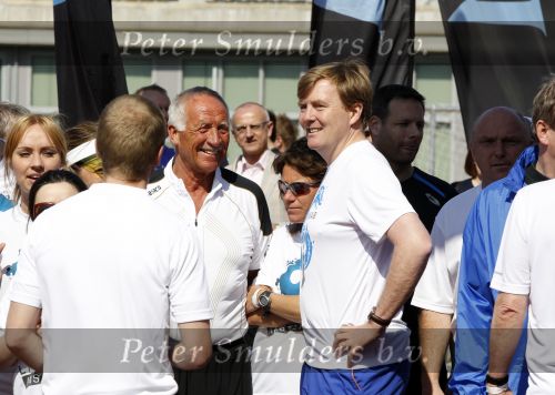 Amsterdam 18 april 2010
Prins Willem Alexander neemt deel aan Run for water vanuit het Olympisch stadion. PWA met Wim Verhoorn
Peter Smulders bv