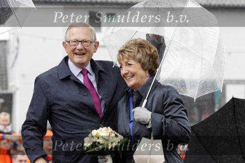 Wemeldinge/Middelburg  30 april 2010
Koningin Beatrix Prins Willem Alexander Prinses Maxima Prins Friso Prinses mabel Wisse Smit Prins Constantijn Prinses laurentien Pieter v Vollenhoven Prinses Margriet Prins Bernhard jr en Prinses Annette Prins Pieter Christiaan Prinses Anita Prins Floris en Prinses Aimee vieren koninginnedag.
Peter Smulders bv