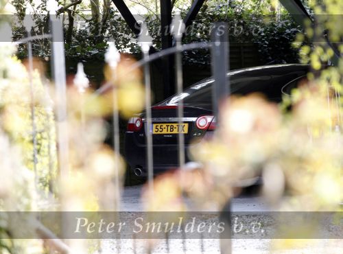 Breukelen 20 april 2010
Auto Ron Brandsteder bij zijn huis
Peter Smulders bv