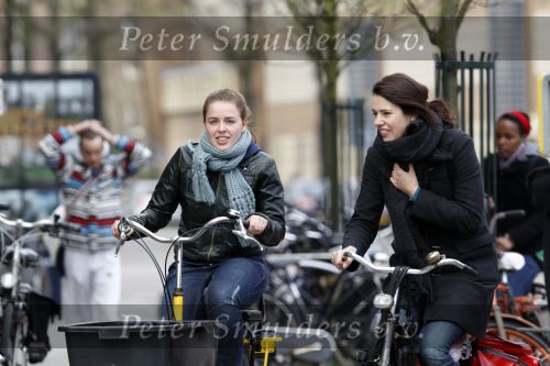 Amsterdam 16 april 2010
Susan Visser met ... op de fiets.
Peter Smulders bv