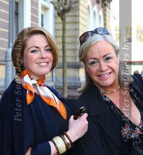 Amsterdam,24 April 2010
Amstel Hotel
Lancering van de gezamelijke Uitgevers, het blad BEST BITES
Viola Holt met dochter en een vriendje
Foto Peter Smulders BV