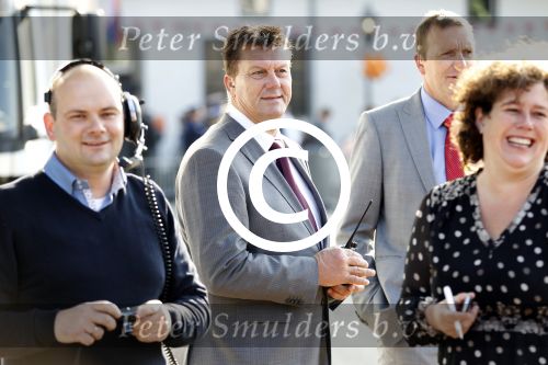 Thorn en Weert 30 april 2011
Koninginnedag in Limburg . Aanwezige zijn Koningin Beatrix Prins Willem Alexander Prinses Maxima Friso Mabel Wisse Smit Constantijn Laurentien Pieter v Vollenhoven Prinses Margriet Prins Maurits Prinses Marilene Bernhard Jr Annette Pieter Christiaan Anita Floris en Aimee. Bertus Holkema
Peter Smulders bv