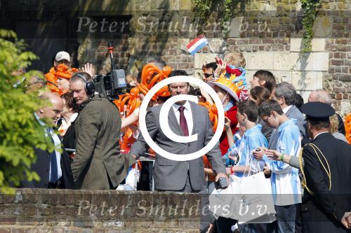 Thorn en Weert 30 april 2011
Koninginnedag in Limburg . Aanwezige zijn Koningin Beatrix Prins Willem Alexander Prinses Maxima Friso Mabel Wisse Smit Constantijn Laurentien Pieter v Vollenhoven Prinses Margriet Prins Maurits Prinses Marilene Bernhard Jr Annette Pieter Christiaan Anita Floris en Aimee. Bertus Holkema
Peter Smulders bv