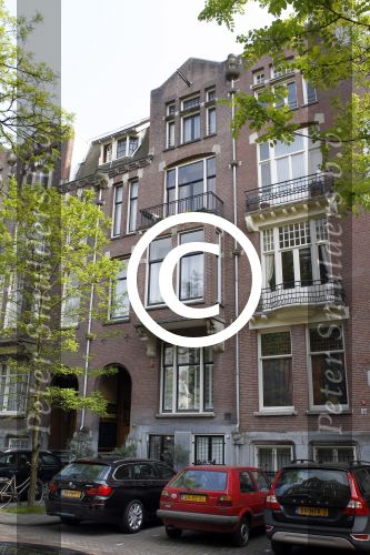 Amsterdam 28 april 2011
Huis Chantal janzen staat te koop.
Peter Smulders bv