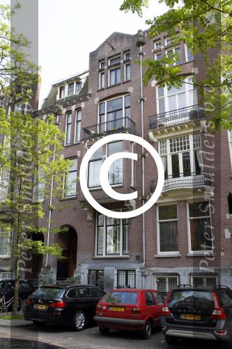 Amsterdam 28 april 2011
Huis Chantal janzen staat te koop.
Peter Smulders bv