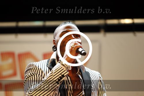 Vleuten 28 april 2011
Presentatie Cast van de musical Daddy Cool met oa Kim Lian v d Meij Ruben Heerenveen Jetty Mathurin Anne Mieke Ruyten en Joanne Telesford. david Goncalves
Peter Smulders bv