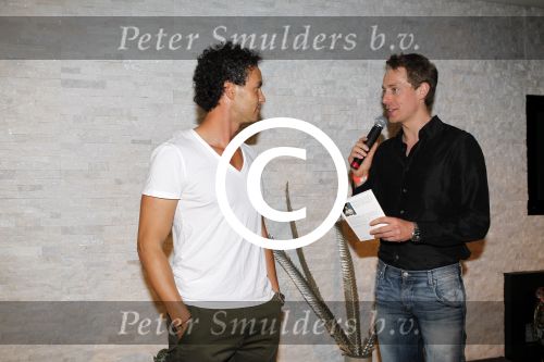 Amstelveen 28 april 2011
Presentatie boek van personal trainer Guy v d Reijden waarin hij Mark v Eeuwen in 100 dagen klaar stoomt voor de cover van Men s Health bij Special Sports.
Peter Smulders bv