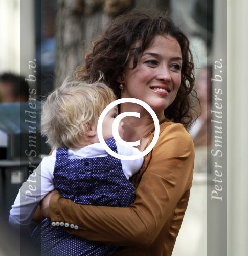 Amsterdam 12 mei 2011
Katja Schuurman met dochter Sammie.
Peter Smulders bv
