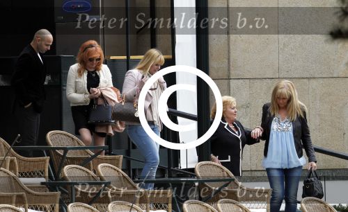 Amsterdam 7 april 2011
Surprise feestje voor Patricia Paay haar 62e verjaardag bij het Hilton hotel.
oa aanwezig haar vader en moeder vriend Nicky v Dam schoonvader zus Yvonne Keeley met dochter en John en Loes v Katwijk. Ze varen met boot door de grachten.
Peter Smulders bv
Peter Smulders bv