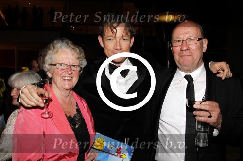 Rotterdam 14 april 2011
Premiere Spamelot in het nieuwe Luxor met in de hoofdrollen oa Johhny Kraaijkamp jr Paul Groot Owen Schumacher en Linda Wagemakers. paul Groot met ouders
Peter Smulders bv