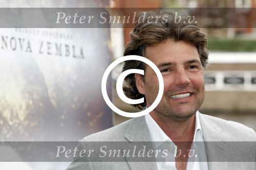 Amsterdam 7 april 2011
Presentatie cast Nova Zembla bij het Hilton. Reinout Oerlemans is regisseur en producent en Doutzen Kroes en Robert de Hoog spelen oa in de film.
Peter Smulders bv