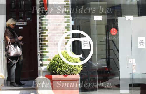 Amsterdam 7 april 2011
Sheila de Vries iheeft afgelopen weekend haar winkel gesloten op de cornelisschuytstraat.
Peter Smulders bv