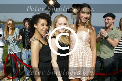 Naarden 18 april 2011
DE X factor finalisten van seizoen 2011 met oa Ralf Wienk Tania Christopher Rochelle Perts Jessica Mougin Adlicious Simran Sway Tim Suyderhoud en Ed Ruyer op rode loper bij golfclub.
Peter Smulders bv