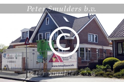 Volendam 25 april 2011
Het huis van Simon Keizer in aanbouw.
Peter Smulders bv