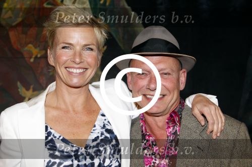 Rotterdam 18 april 2011
Presentatie cd Sjoerd Pleijsier op de boot SS Rotterdam. Anita Witzier
Peter Smulders bv