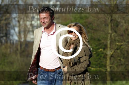 Amsterdam 6 april 2011
Tatjana Simic met haar vriend Peter Mijnen bij de bosbaan.
Peter Smulders bv