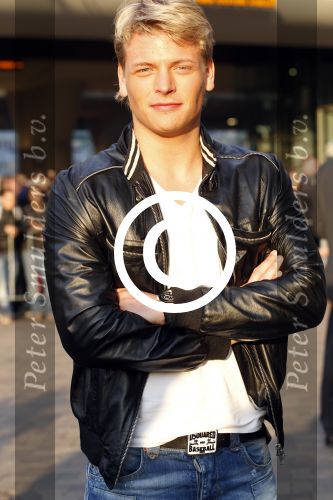 Amsterdam 26 april 2011
Premiere to fast & Furious in Pathe arena met aan wezig hoofdrolspelers Paul Walker en Dwayne Johnson. Thomas Berge met ( een) vriendin hand in hand
Peter Smulders bv