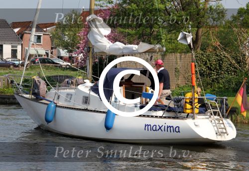 Workum, 22 April 2011 
Zeilboot met de naam MAXIMA met Duitse vlag
Foto Peter Smulders Bv