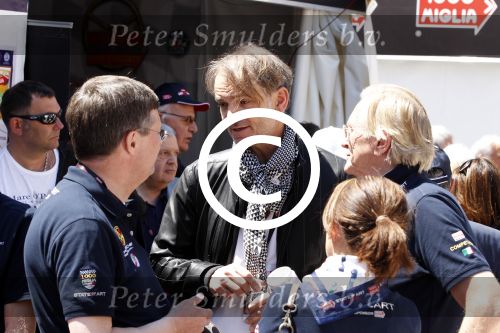 Brescia 16 en 17 mei 2012
State of Art is sponsor van de mille miglia en rijdt met div rijders in hun porsches spyder. Oa Jan Peter Balkenende Koen Wauters en jan Kees de Jager rijden mee. Adrian v Hooydonk
Peter Smulders bv
Peter Smulders bv