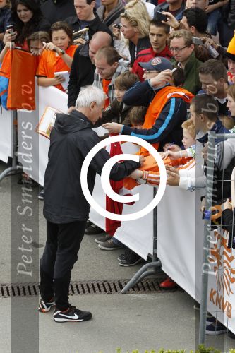 Lausanne, 17 en 18 Mei 2012
Het Nederlands elftal op trainingskamp op weg naar het EK 2012
Bert v Marwijk
Foto Peter Smulders BV