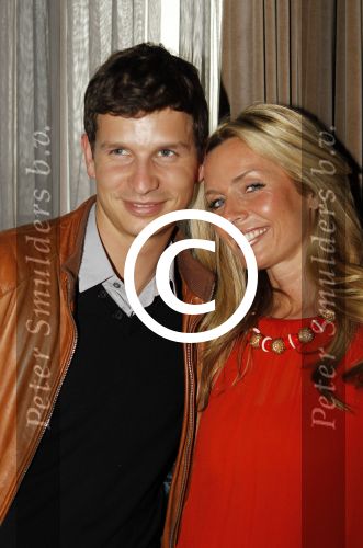 Amsterdam, 3 Mei 2012 Presentatie Nieuw Magazine RAFAEL in Cafe Vak zuid, Olympisch Stadion.
Candy Dulfer met partner
Foto Peter Smulders BV