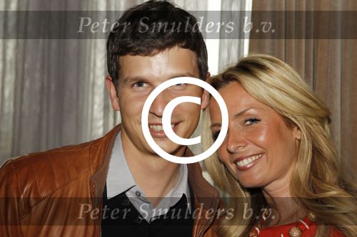 Amsterdam, 3 Mei 2012 Presentatie Nieuw Magazine RAFAEL in Cafe Vak zuid, Olympisch Stadion.
Candy Dulfer met partner
Foto Peter Smulders BV
