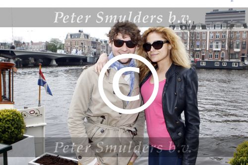 Amsterdam 20 april 2012
Jan Slagter gaat met de winnaars van het songfestival 2011
Ell en Nikki uit Azerbeidzjan varen op de amsterdamse grachten.
Peter Smulders bv